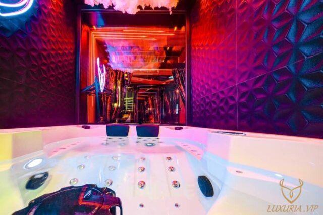 Luxuria loveroom au Cannet - Suite privée Alpes-Maritimes